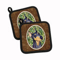 Doberman Pot Holder Set of 2 Heat Resistant Quilted Hot Pads 7.5 x 7.5 Inch, Insulated Kitchen Trivets for Cooking & Baking