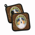 Australian Shepherd Pot Holder Set of 2 Heat Resistant Quilted Hot Pads 7.5 x 7.5 Inch, Insulated Kitchen Trivets for Cooking & Baking