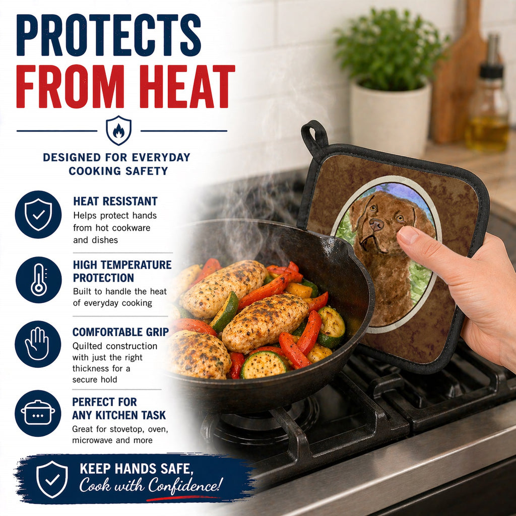 Chesapeake Bay Retriever Pot Holder Set of 2 Heat Resistant Quilted Hot Pads 7.5 x 7.5 Inch, Insulated Kitchen Trivets for Cooking & Baking