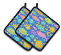 Little Colorful Fishes Pot Holder Set of 2 Heat Resistant Quilted Hot Pads 7.5 x 7.5 Inch, Insulated Kitchen Trivets for Cooking & Baking