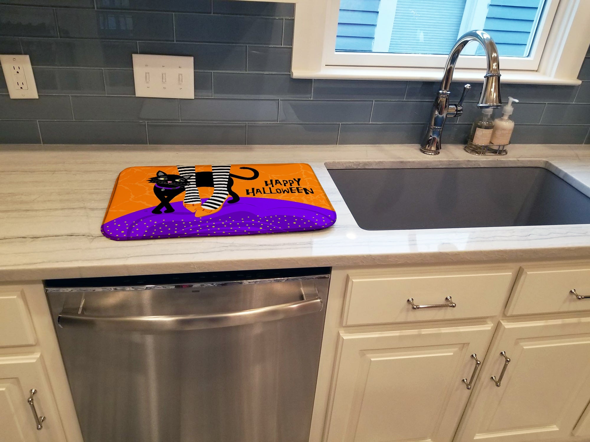 Halloween Witches Feet Dish Drying Mat Absorbent Dish Drying Mat Pad for Kitchen Counter Dish Drainer Mat for Countertop, 14 x 21", Multicolor