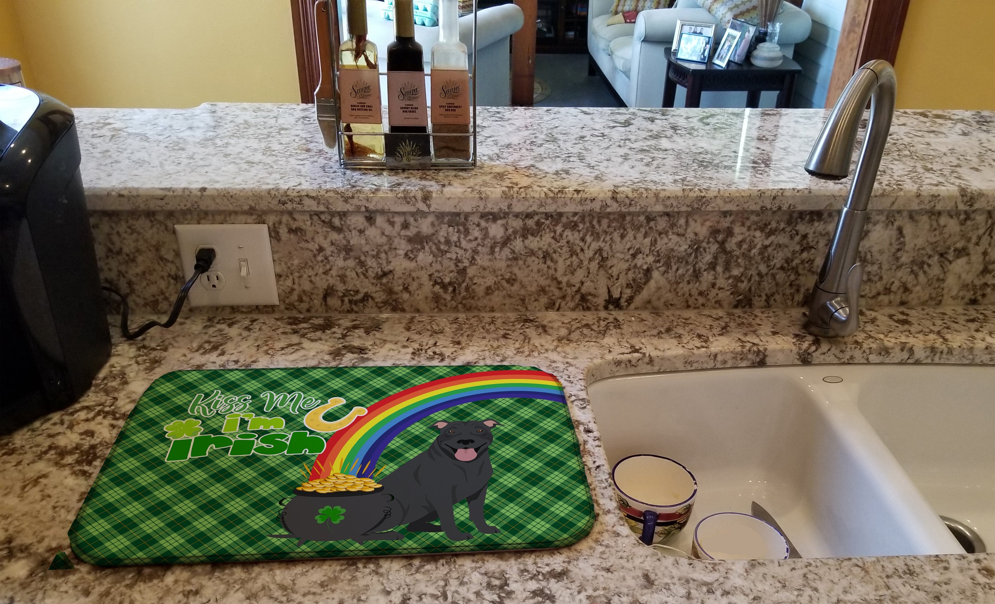 Black Pit Bull Terrier St. Patrick's Day Dish Drying Mat Absorbent Dish Drying Mat Pad for Kitchen Counter Dish Drainer Mat for Countertop, 14 x 21", Multicolor