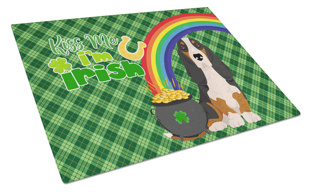 Black Tricolor Basset Hound St. Patrick's Day Cutting Board Tempered Glass Kitchen Cutting Surface, Heat Resistant Chopping, Non-Slip Feet, Food Prep & Serving
