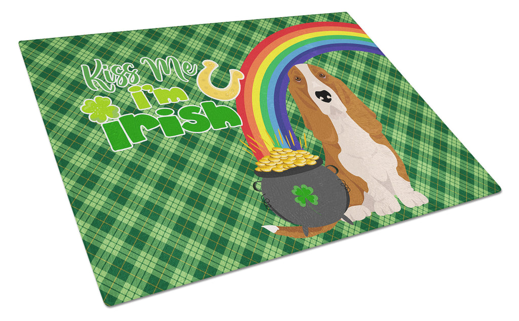 Red and White Tricolor Basset Hound St. Patrick's Day Cutting Board Tempered Glass Kitchen Cutting Surface, Heat Resistant Chopping, Non-Slip Feet, Food Prep & Serving