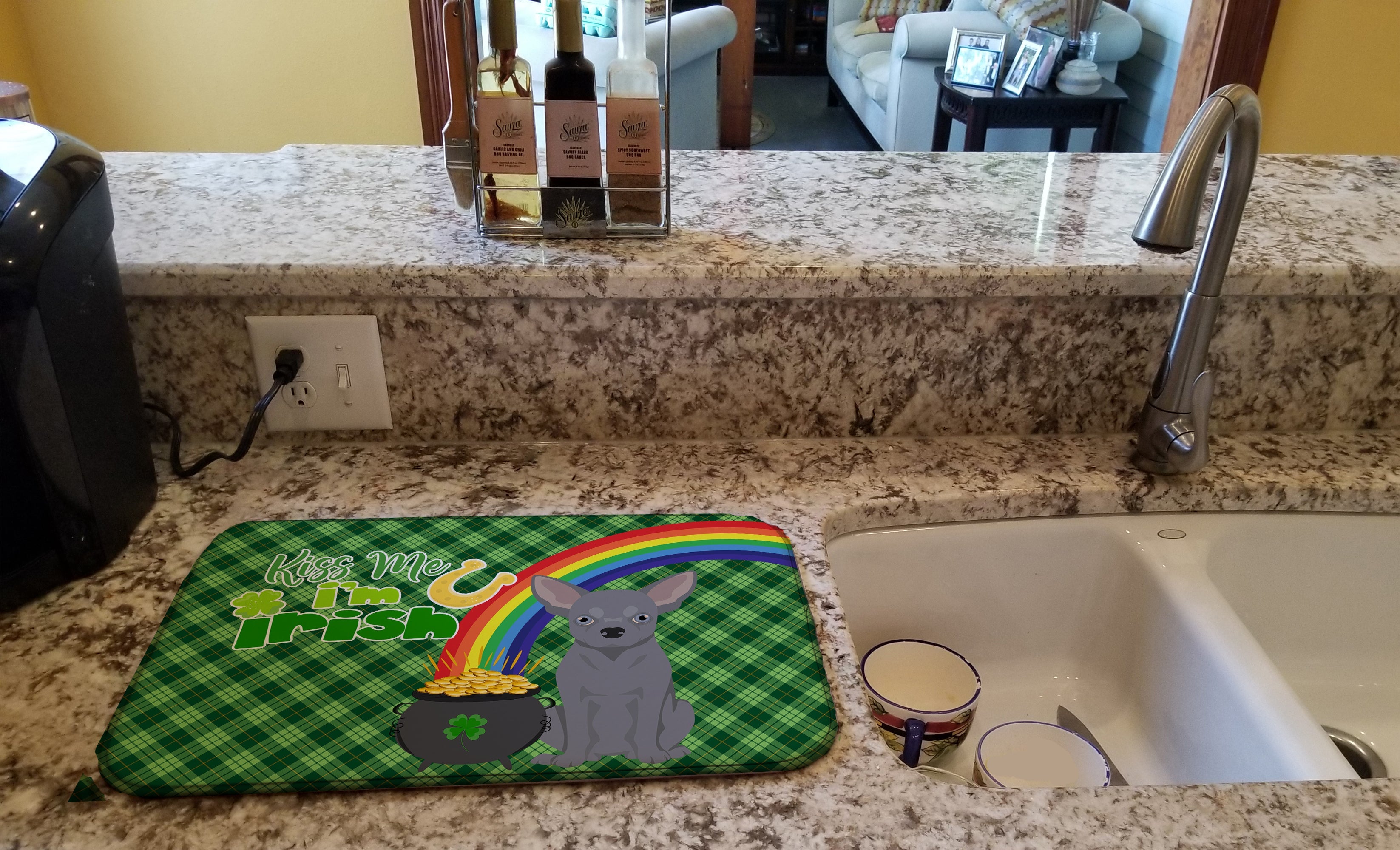 Blue Chihuahua St. Patrick's Day Dish Drying Mat Absorbent Dish Drying Mat Pad for Kitchen Counter Dish Drainer Mat for Countertop, 14 x 21", Multicolor