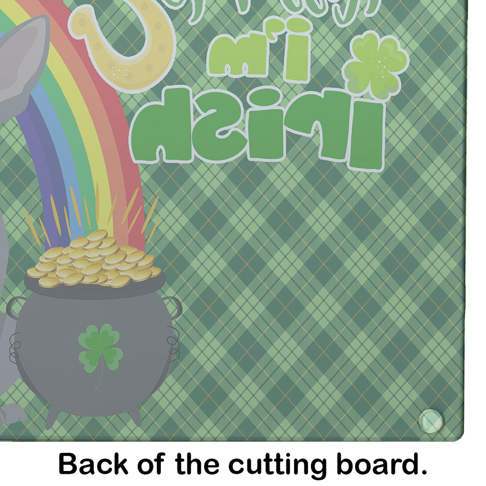 Blue Chihuahua St. Patrick's Day Cutting Board Tempered Glass Kitchen Cutting Surface, Heat Resistant Chopping, Non-Slip Feet, Food Prep & Serving