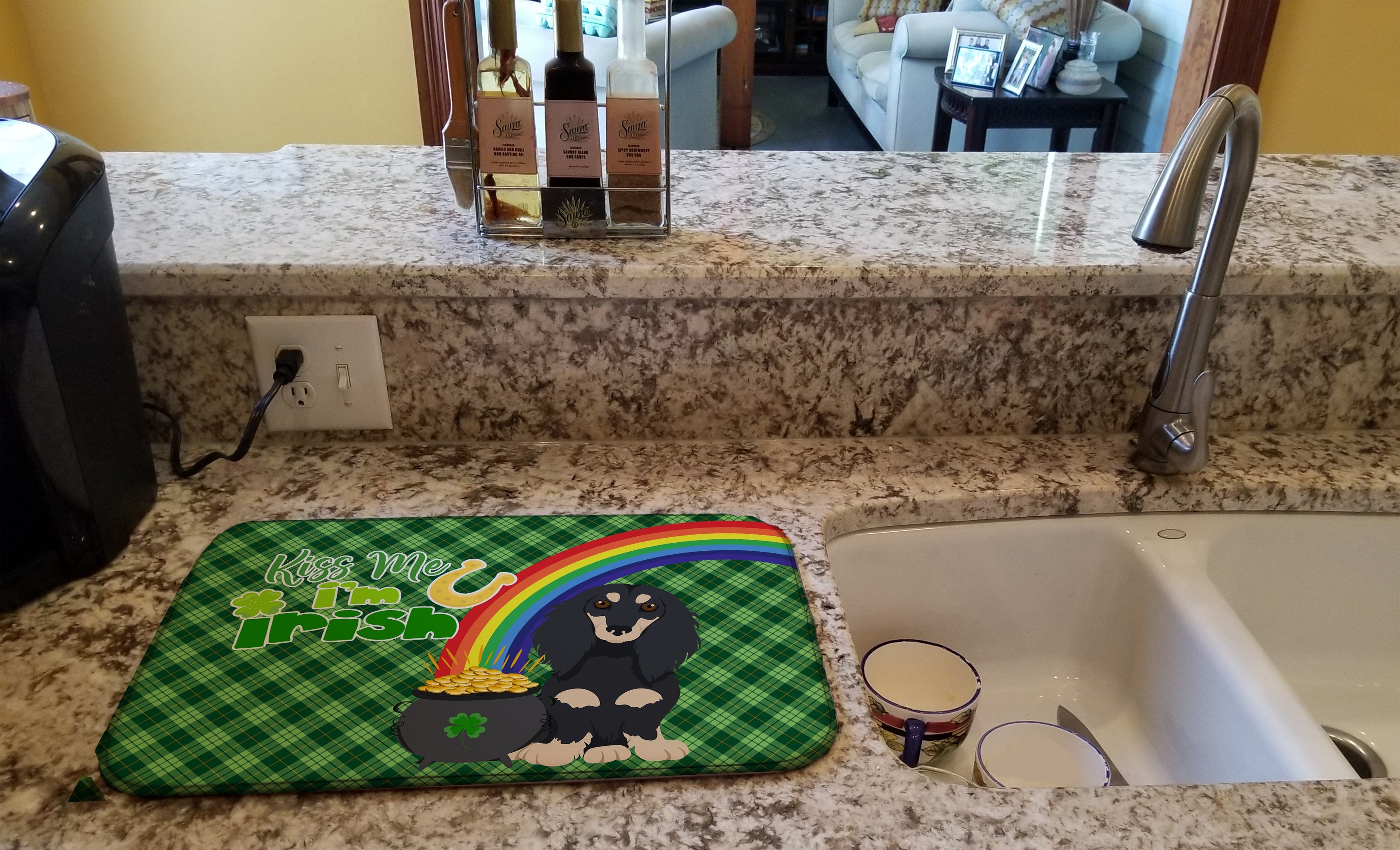 Longhair Black and Cream Dachshund St. Patrick's Day Dish Drying Mat Absorbent Dish Drying Mat Pad for Kitchen Counter Dish Drainer Mat for Countertop, 14 x 21", Multicolor
