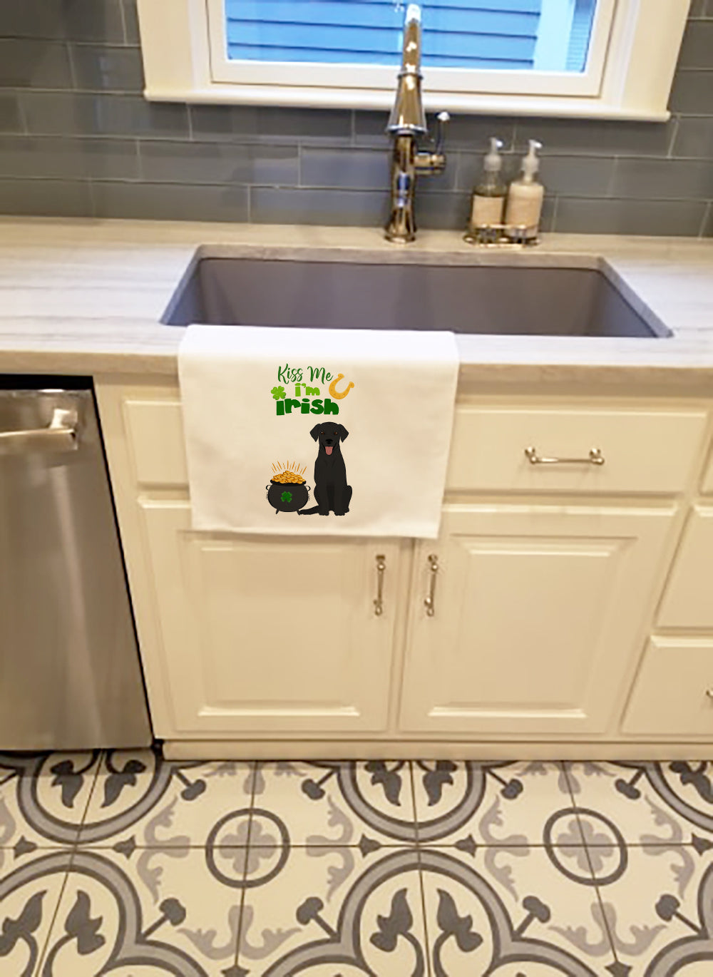 Black Labrador Retriever St. Patrick's Day Kitchen Towel Set of 2 White Dish Towels Decorative Bathroom Hand towel for Hand, Face, Hair, Yoga, Tea, Dishcloth, 19 X 28", White