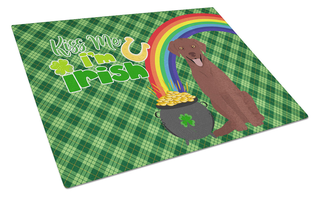 Chocolate Labrador Retriever St. Patrick's Day Cutting Board Tempered Glass Kitchen Cutting Surface, Heat Resistant Chopping, Non-Slip Feet, Food Prep & Serving
