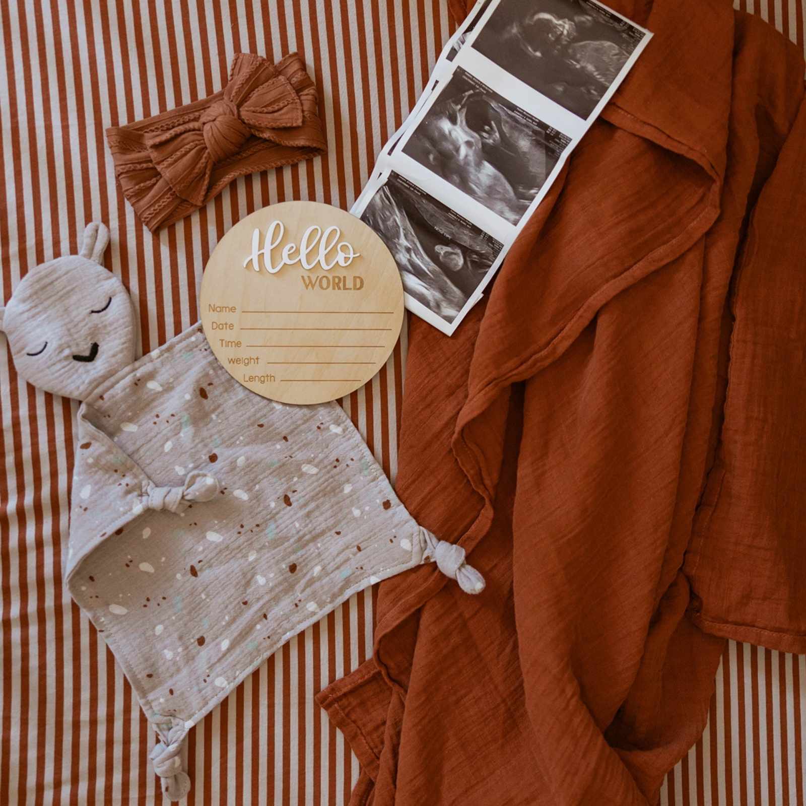 100% Muslin Lovey - Alpaca
